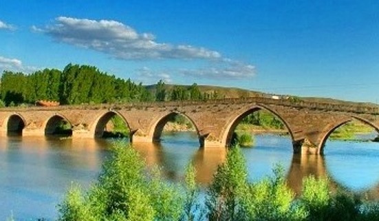 şahruh köprüsü